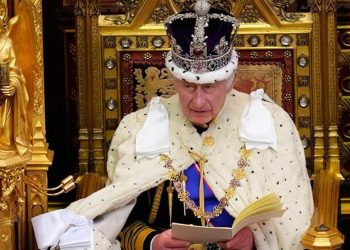 İngiltere’de 72 yıl sonra birinci kral konuşması! Dikkat çeken “Orta Doğu” vurgusu