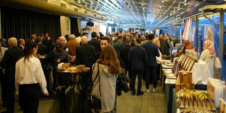 Kilisli zeytincinin yüzü güldü