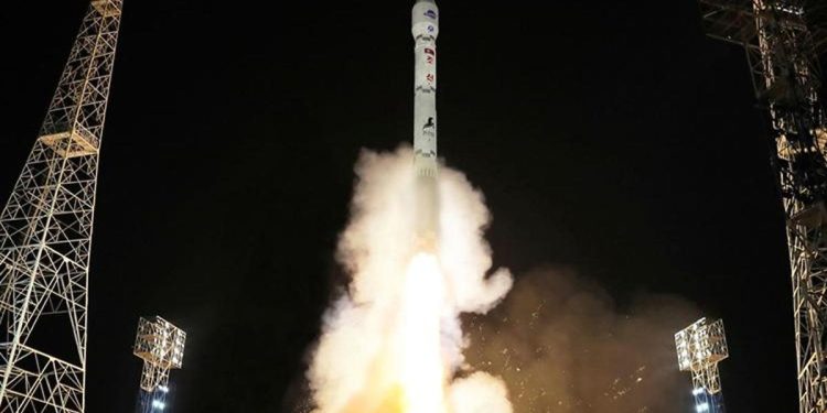 Kuzey Kore, Güney Kore’deki değerli maksatları fotoğrafladığını açıkladı