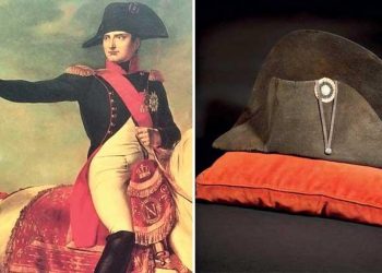 Napolyon’un şapkası satıldı
