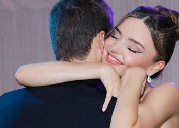 O gece ‘Merhaba’ derken tuttuğu o eli bir daha asla bırakmadı: Altı yıla üç çocuk sığdırdılar