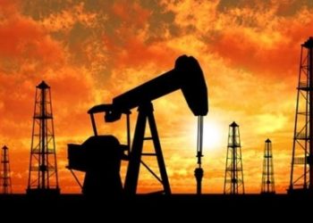 Petrol için 120 dolar uyarısı