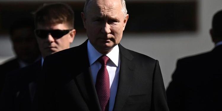 Putin imzayı attı: Kapsamlı Nükleer Deneme Yasağı Mutabakatı onayı iptal edildi!