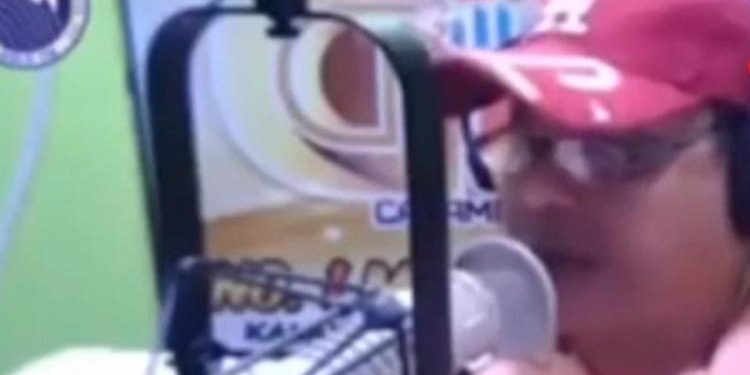 Radyo programcısı canlı yayında öldürüldü