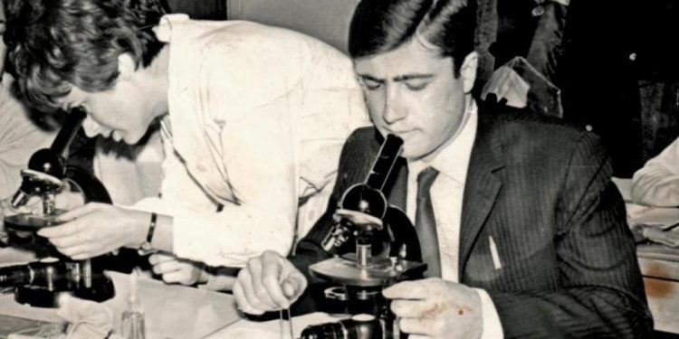 Sadık Ahmet kimdir, nasıl öldü? Hekim Sadık Ahmet’in hayatı sinema oluyor