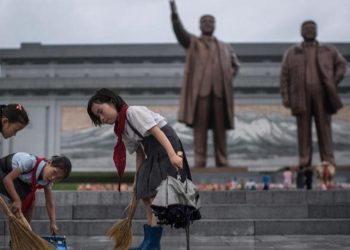 Şiirinde Kuzey Kore’yi övdü, 14 ay mahpus cezasına çarptırıldı