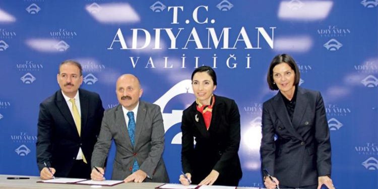 TCMB Lideri Erkan, Adıyaman’a yapılacak okulun protokolünü imzaladı: ‘Eğitim hiçbir maddi ölçüyle kıyaslanamaz’