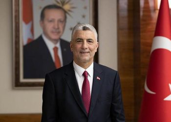 Ticaret Bakanı Ömer Bolat: Otomotivde olağanlaşma artarak devam edecek