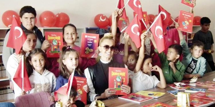 Tuğba Özay, babasının ismini yaşatacak