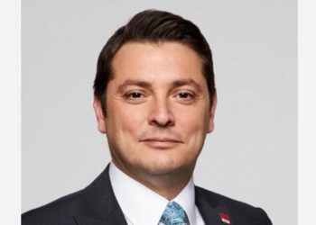 Turan Taşkın Özer kimdir? CHP Yüksek Disiplin Heyeti (YDK) lideri Turan Taşkın Özer mesleği ve biyografi bilgis