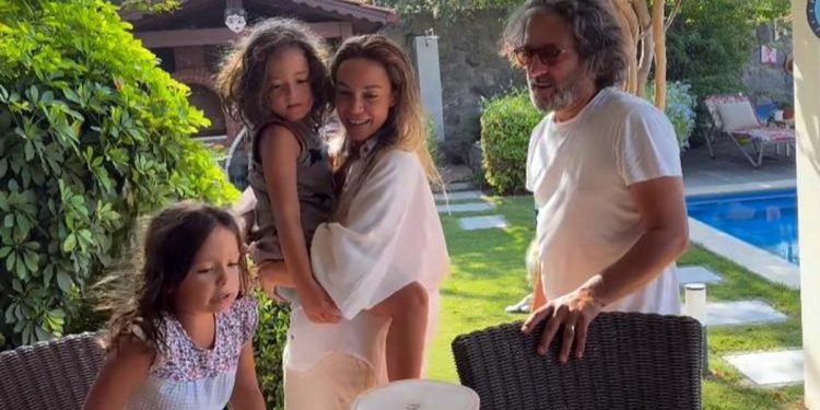 Ünlü çift ani bir kararla İstanbul’u terk etmişti… ‘Her şeye yine başlamış gibiyiz’