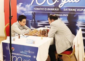 Ustalar ataklarını 100. yıl için yaptı