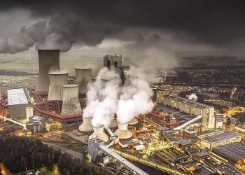 Uzmanlar karbon salımının azaltılmasının ekonomik katkılarına vurgu yaptı: Türkiye iktisadı iklim gayesiyle güçlensin