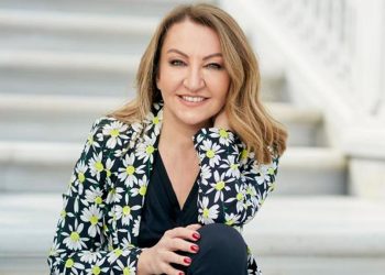 Yeni bir iş gücü: Altın yakalılar… Stellantis CCO’su Ayça Furth çalışma hayatındaki büyük dönüşümü anlattı