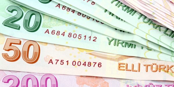 Asgari Ücret Konusunda Restleşme Başladı: Masadan Kalkarız!