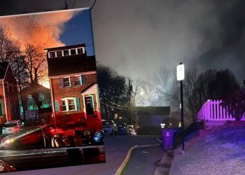 ABD’de şiddetli patlama! Konut adeta havaya uçtu