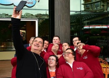 Acun Ilıcalı: Onlara bakınca masumiyeti  görüyorsunuz