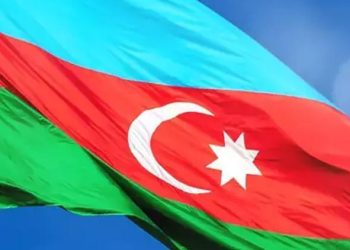 Azerbaycan’dan 2 Fransız diplomat için hudut dışı kararı