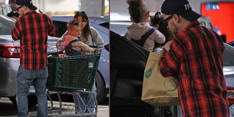 Babasının zoruyla oyuncu olmuştu: Eski çocuk yıldız bebek bezi değiştirip alışveriş yapıyor… O artık bir aile babası