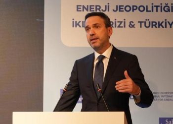 Bakan Bayraktar açıkladı: Türkiye’nin güçte dışa bağımlılığı yüzde 67,8’e düştü