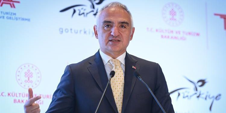 Bakan Ersoy: Türkiye’yi öncü bir pozisyona getirdik