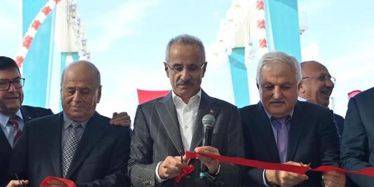 Bakan Uraloğlu: Türkiye dünyanın önde gelen denizci ülkeleri ortasında