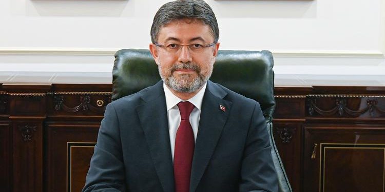Bakan Yumaklı: Su kaynaklarının yüzde 20 azalmasını bekliyoruz