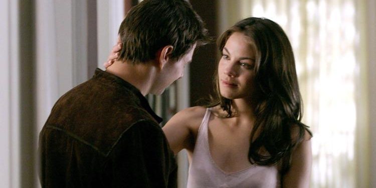 Balayını bile ertelediler: Gelinliğini çıkarıp diğerinin kollarına koştu: ‘Beni kocam destekledi’