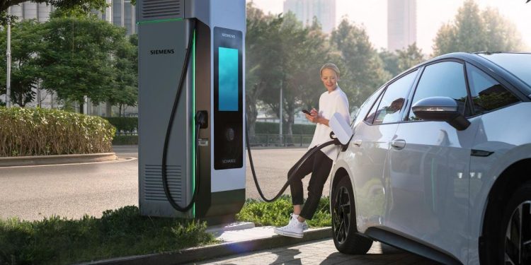 Bayiler: Yeni bildiri bizi cezalandırıyor