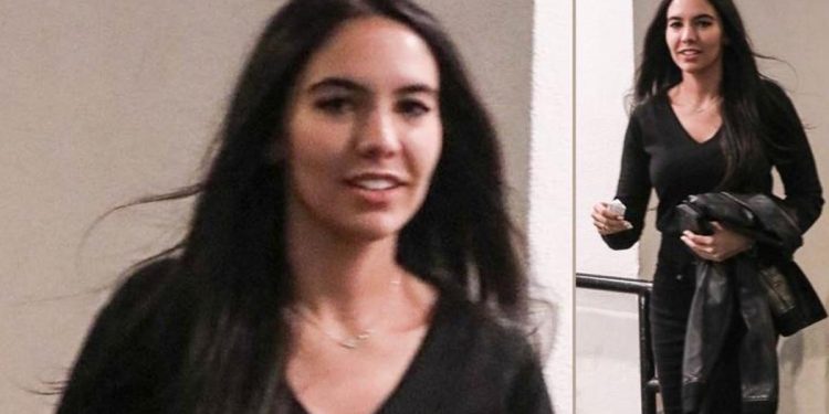 ‘Ben evlenecek bayan değilim’ demişti… Eski aşkından milyonları kaptı…Kendini gecelere bıraktı