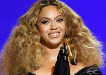 Beyonce milyarder olma yolunda