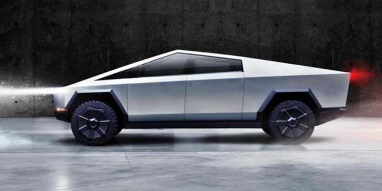 Cybertruck yola çıkıyor