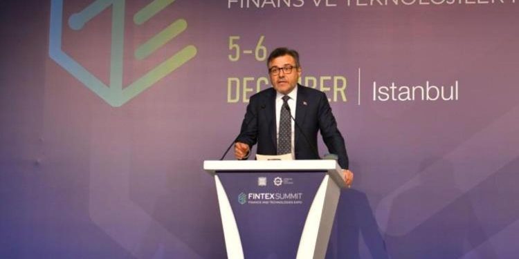 ‘Dünya ticareti daha çok mahallî paralarla yapılacak’