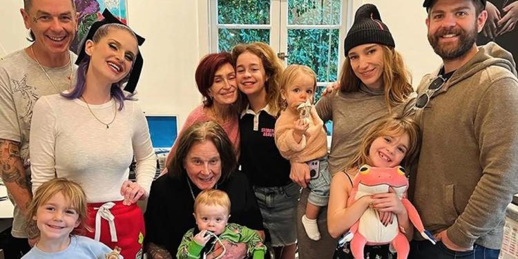 Efsane isim ‘Artık yaşayacak uzun yıllarım kalmadı’ demişti… Buruk doğum günü kutlaması: Seni ölesiye seviyorum baba!