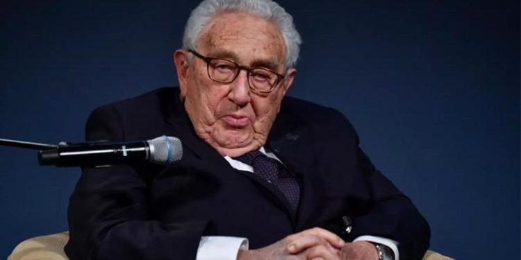 Eski ABD dışişleri bakanı Henry Kissinger, 100 yaşında hayatını kaybetti