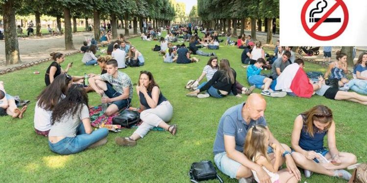 Fransa’da sigara yasağı genişliyor