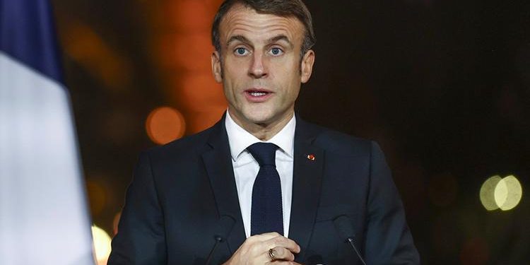 Fransa’nın tartışmalı göç yasa tasarısı! Macron neden tenkitlerin maksadında?