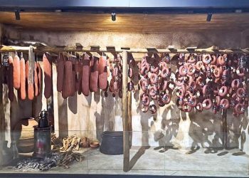 Geçmişten günümüze sucuk üretimi bu müzede