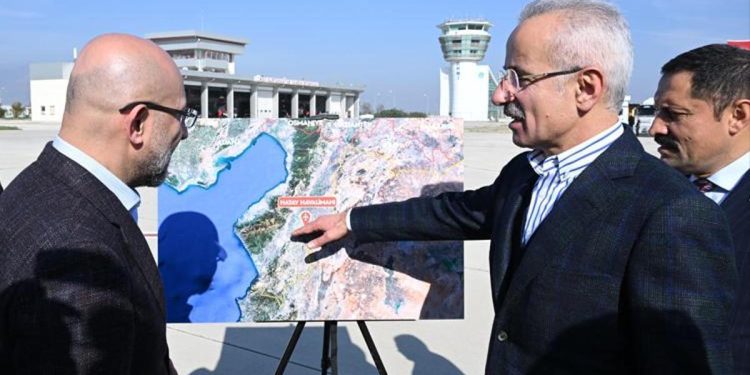 Hatay Havalimanı’na ek bir pist daha inşa edilecek
