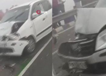 Hindistan’da 16 araç birbirine girdi