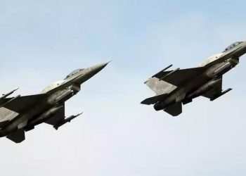 Hollanda, Ukrayna’ya 18 adet F-16 gönderecek