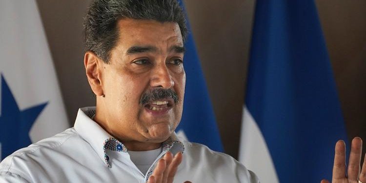 İngiltere Guyana’ya askeri gemi gönderiyor