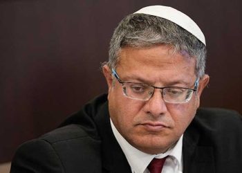 İsrail askerlerinin mescitte yaptığı skandal hareket kabinede tartışma yarattı