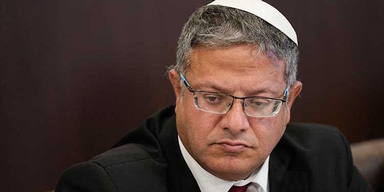 İsrail askerlerinin mescitte yaptığı skandal hareket kabinede tartışma yarattı