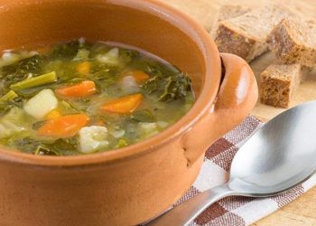 Kara lahana çorbası nasıl yapılır, hangi materyaller kullanılır? İşte kara lahana çorbası tanımı