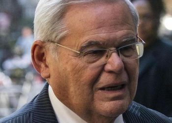 Menendez’e yeni şok! Konutundaki külçe altınların iş adamına ilişkin olduğu ortaya çıktı
