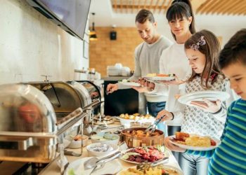 Otellerde seçmeli her şey dahil devri