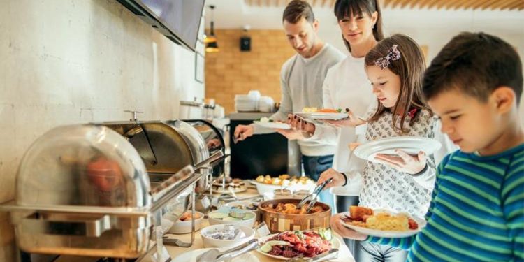 Otellerde seçmeli her şey dahil devri