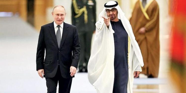 Putin, BAE’ye 4 savaş uçağıyla gitti