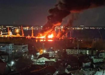 ‘Rus savaş gemisi Novocherkassk büsbütün yok edildi’